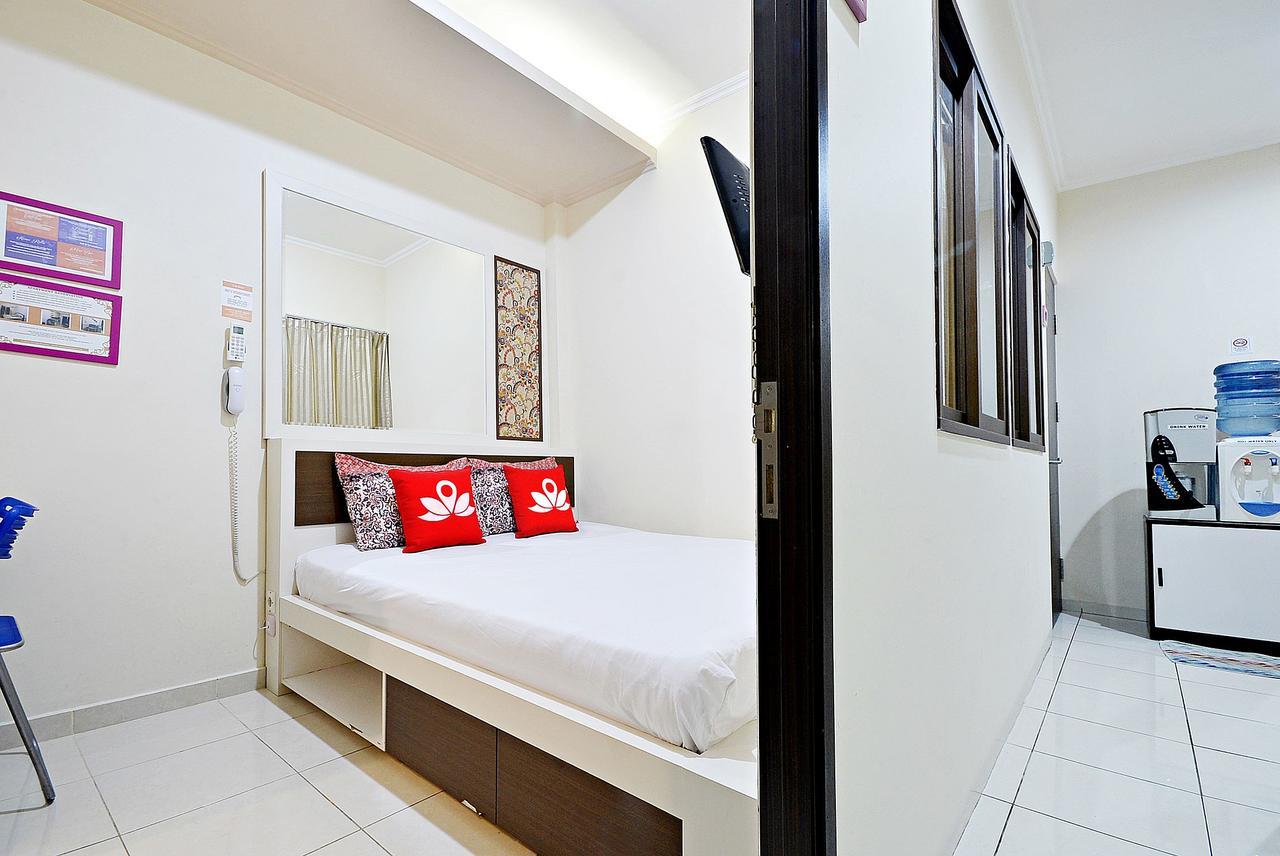 Zen Rooms Cideng Barat Τζακάρτα Εξωτερικό φωτογραφία