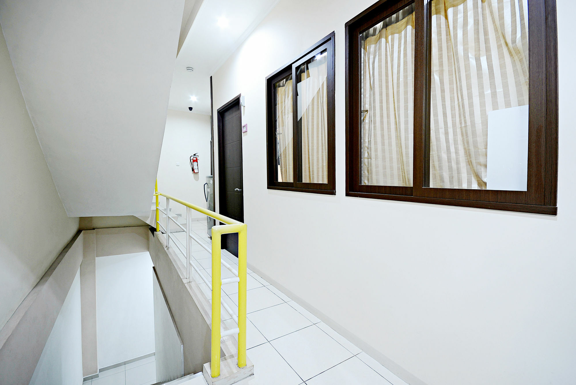 Zen Rooms Cideng Barat Τζακάρτα Εξωτερικό φωτογραφία